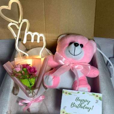Hampers lampu tidur , hampers ultah anniversary wedding, hampers cewek ulang tahun , hampers untuk k