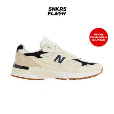 Sepatu Sneakers Pria NEW BALANCE 993 MADE IN USA SEA SALT BLACK - U993WS 44.5