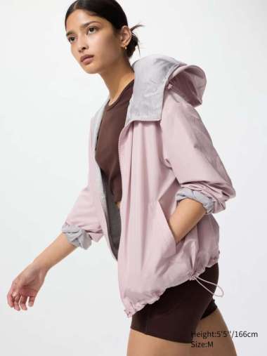 UNIQLO Jaket Hoodie Reversibel Parka Reversible wanita Water Repellent warna PINK M