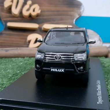 Diecast Miniatur Toyota Hilux skala 1:32