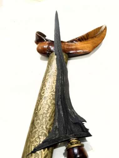 Keris Sepuh Jangkung Segoro Winotan Pamor wengkon Mataram Warangka Ladrang solo