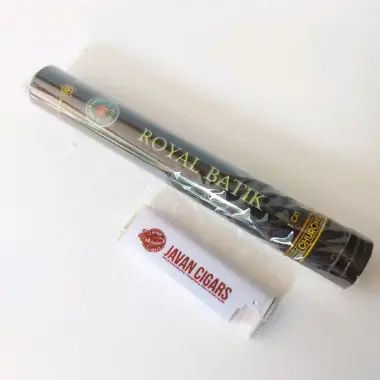 Taru Martani Hijau Batik Churchill (1 Batang) Cerutu Premium | Javan 7 thumbnail image