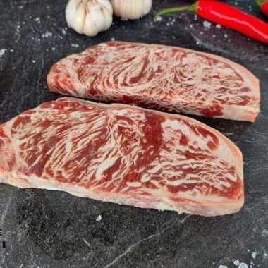 SIRLOIN MELTIQUE BEEF STEAK Daging Sapi 200gr (Non Halal)