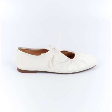 Vaia Flats Shoes Sepatu Wanita BLWF 0030 38 Ivory