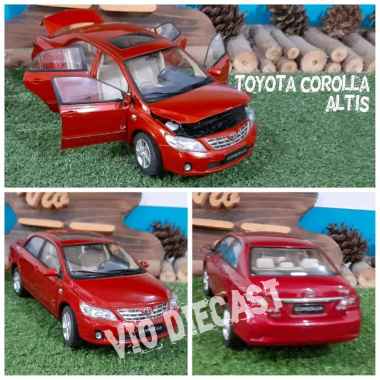 Diecast Miniatur Toyota Corolla Altis merah skala 1:18