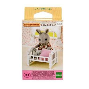 SYLVANIAN FAMILIES Baby Bed Set- Miniature Boneka Karakter