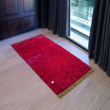 Sejadah Bulu Quilting Antislip Ukuran 115x60cm Free Tas Premium LP Maroon