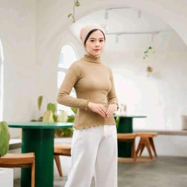 PUSSAT Eshika Sweater Knit Rajut Kriwil Korea Style Lengan Panjang Daisy Sweater Rajut Korea Sweater