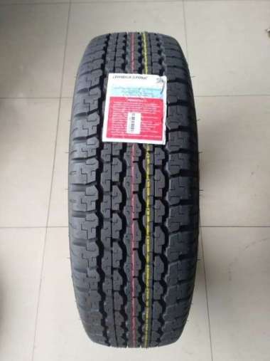 Bridgestone Dueler HT D689 235/75 R15