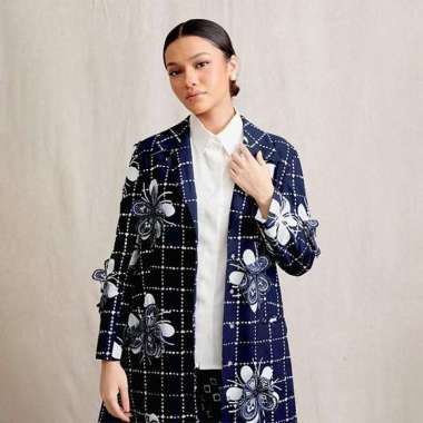 Petang Coat - Amanda Hartanto Batik