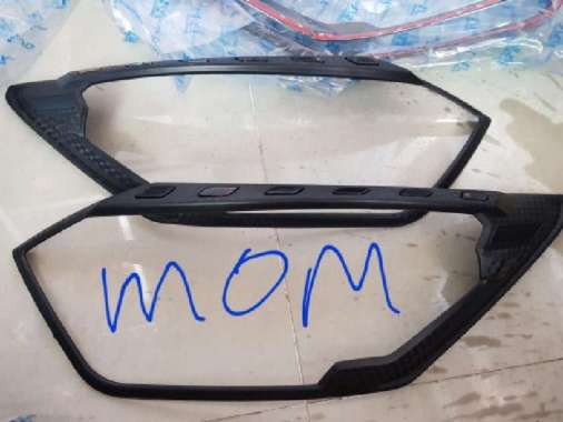 Garnish Headlamp / List Lampu Depan Carbon jsl Daihatsu Sigra