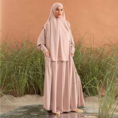 Lozy Hijab - Asma Abaya Set (Abaya Set Khimar Umrah dan Haji) S-M Soft Beige