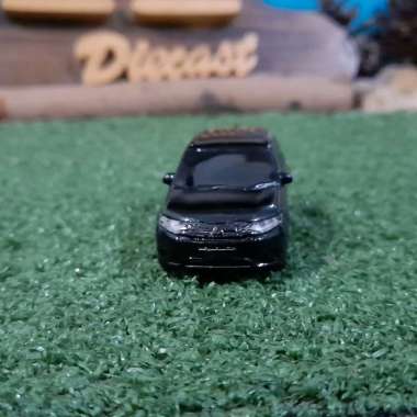 Diecast Miniatur Mitsubishi Outlander hitam skala 1:64