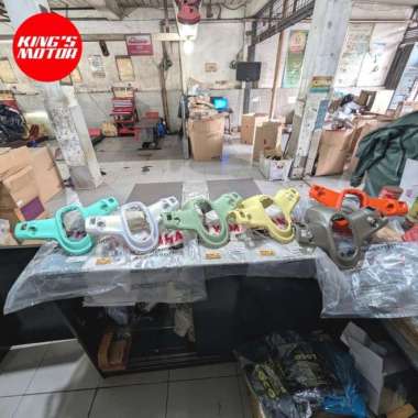 BATOK KEPALA BELAKANG SPEEDOMETER SPIDOMETER SPEEDO SPIDO COVER HANDLEBAR UPPER 2 FAZZIO FAZIO BEJ F