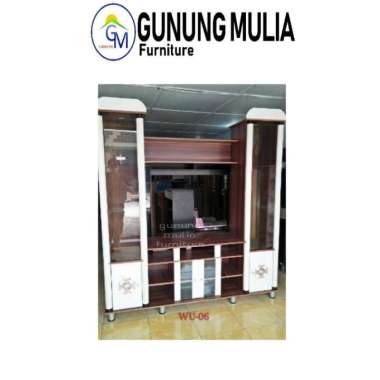 Lemari Hias TV Kaca Particle Board Mewah