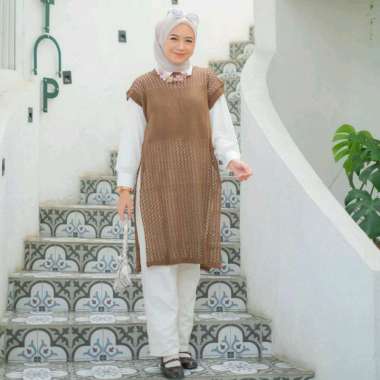 PUSSAT Ginela Cardigan Knit Rajut Vest Outer Jaring Belah Samping Ruby Tunik Rajut Rompi Atasan Wani