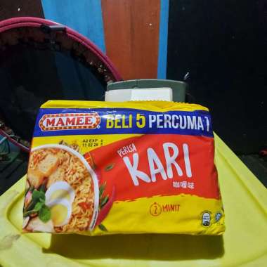 Mie Mamee Perisa Kari isi 6 ( 6x80gr ) Mie Mamee Kari