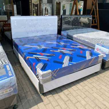 satu set kasur busa bigfoam dan dipan / tempat tidur kasur busa bigfoam / tempat tidur kasur busa /