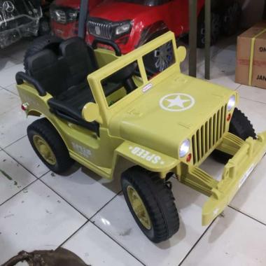 Mobil aki Anak mini jeep willys yukita Multicolor