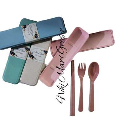 Sendok Travel Plastik Wadah / Set Sendok Pernikahan ( Wedding Souvenir / Souvenir Pernikahan )