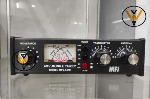 MFJ 945E HF 300W COMPACT MOBILE TUNER