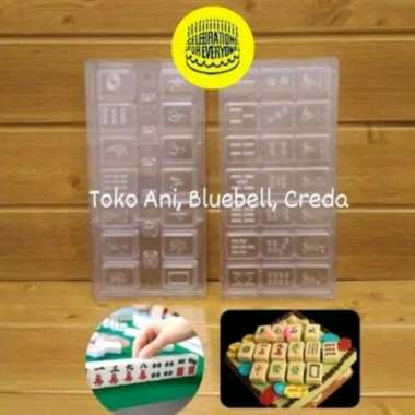 Chocolate Mold Polycarbonate : Mahjong , ± 3.8x2.9 cm ,vH 2 cm, set 2 ( 146-YT-2218+B )