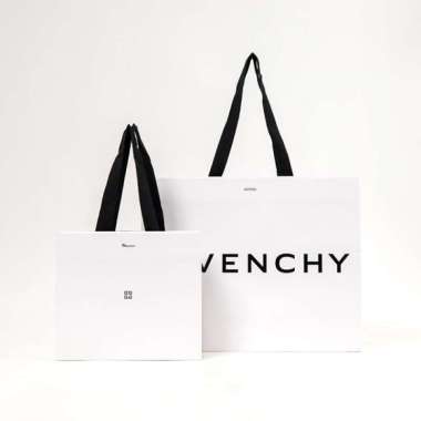 Tas PAPER BAG GIVENCHY 100% ORIGINAL SIZE M