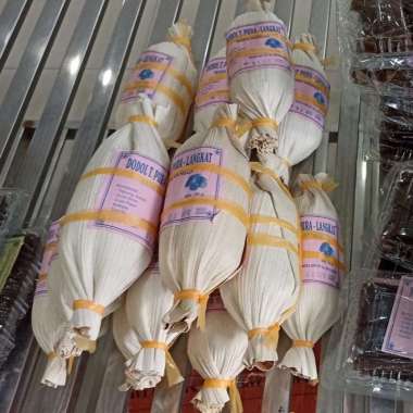 Dodol Tanjung Pura - Langkat oleh-oleh medan Pandan / Coklat Wijen Pandan