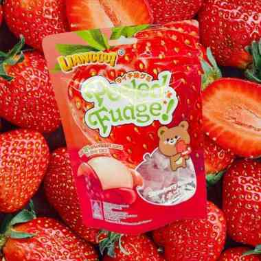 Lianggui Peeled Fudge Permen Lunak Aneka Buah Stroberi 108 g