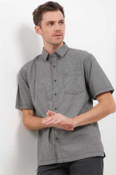 Cardinal Kemeja Lengan Pendek Pria E1531P04B Grey M