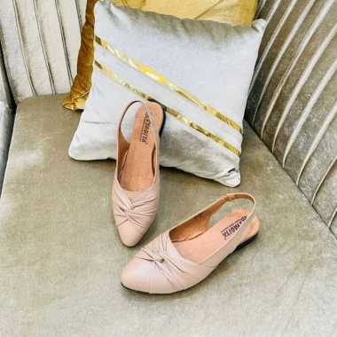 Sepatu kulit Garut Bahan Premium By Aqila Fashion 36 Krem