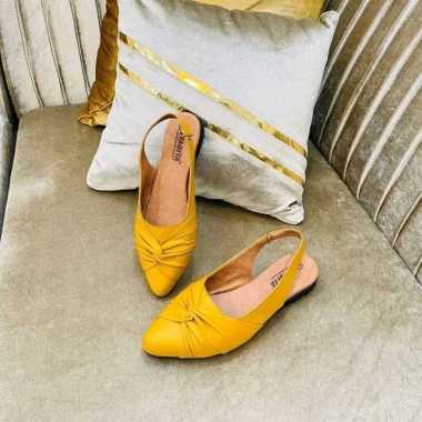 Sepatu kulit Garut Bahan Premium By Aqila Fashion 38 Kuning