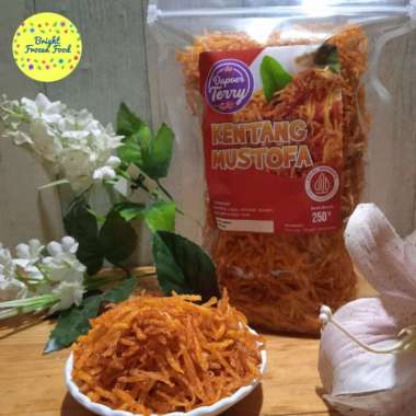 Cemilan Camilan Kering Kentang Keripik Mustofa Pedas Manis