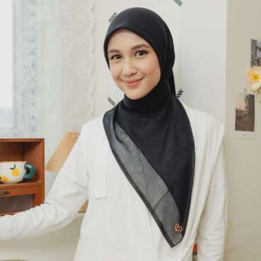 Lozy Hijab - Paris Signature Lozy (Hijab Paris Japan Exclusive New Label) Black