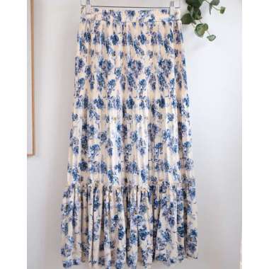 ROK HYGET KOREAN STYLE , TOP SKIRT , LONG SKIRT Cream rok serutPeony