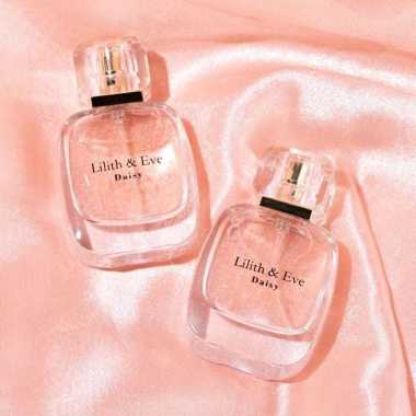 daisy perfume-lilith and eve black opium perfume-garden of eden-forbidden fruit-fallen angel-night d