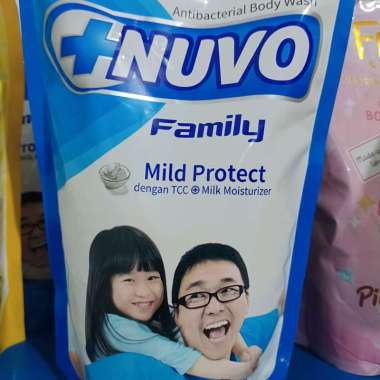 Nuvo sabun cair refill 400ml Hijau