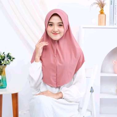 PUSSAT Shafia Bergo Sport Pet Antem Jersey Premium Hijab Olahraga Anti Tembem Kerudung Olahraga Hija