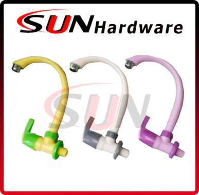 Keran Air Cuci Piring Plastik PVC Tembok Ungu Putih Kuning Kran Angsa Bebek Sink Dinding Ungu