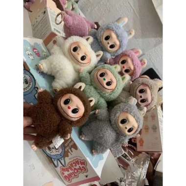 [ADEEVATHAR] LABUBU BANGKOK Sealed Exciting Macaron Vynil Face Keychain. Boneka Monster Viral Lucu. 