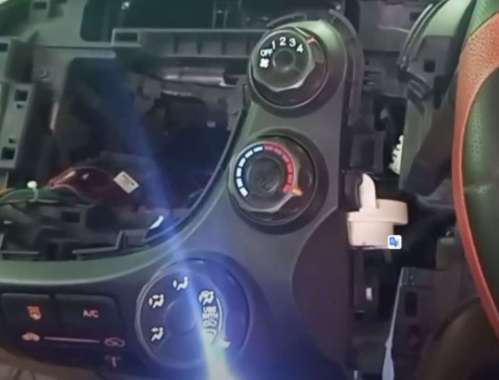 LAMPU PANEL AC HONDA JAZZ JAZZ RS GE8 Putih