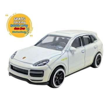 Majorette Car Collectable Wheel Display Pomade Open Box Porsche Cayene Turbo Putih