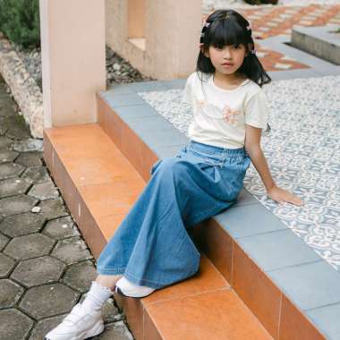 Short sleeves t-shirt/ Kaos lengan pendek anak perempuan/ Rodeo Junior Girl Perfect Pop 12 tahun