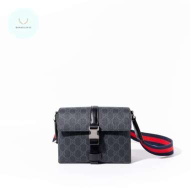 Gucci GG supreme super mini messenger bag canvas with metal hook closure