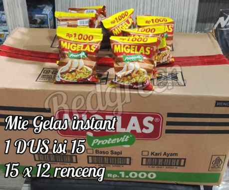 Mie Gelas mie instant 1 dus isi 15 mie gelas 1 dus isi 15 x 12 renceng SOTO AYAM