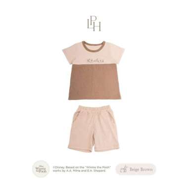 Little Palmerhaus Winnie The Pooh Boy Attire Set Setelan Anak Laki Laki 6 tahun Beige Brown