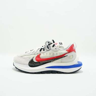NIKE Vaporwaffle Sacai White CV1363100 ( 100% Authentic ) 43