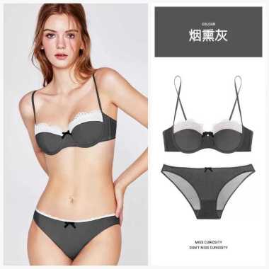 THE MEGA SHOPPING CHANTELLE BRA SET Pakaian Dalam Wanita Sexy BH dan CD Celana Panties Soft Pink XL