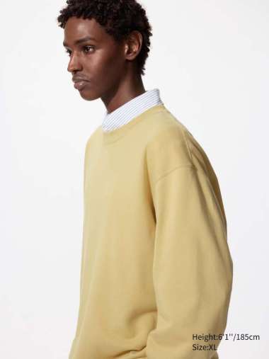 UNIQLO sweater Sweatshirt Pria Lengan Panjang YELLOW M