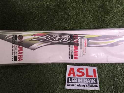 STRIPING STIKER KIRI MIO 14D-F173E-40